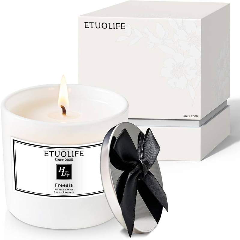 ETUOLIFE Freesia Luxury Soy Candle — jar scented candle