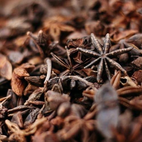 St Eval Orange & Cinnamon Scented Tin Candle — photo 10 of 12