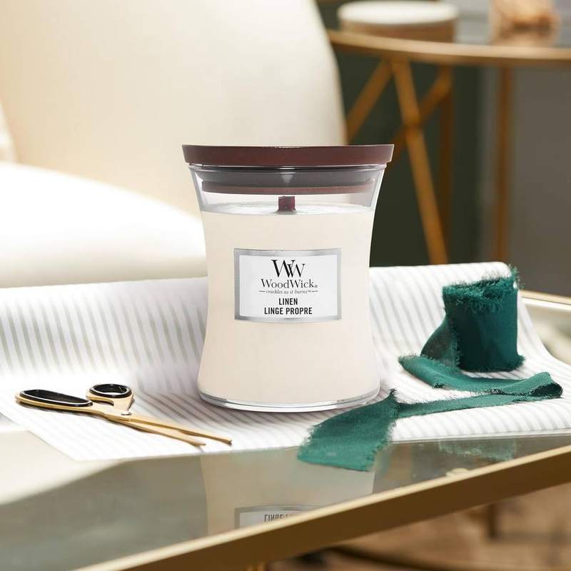 WoodWick Lavender Spa Medium Hourglass Candle — photo 9 of 20