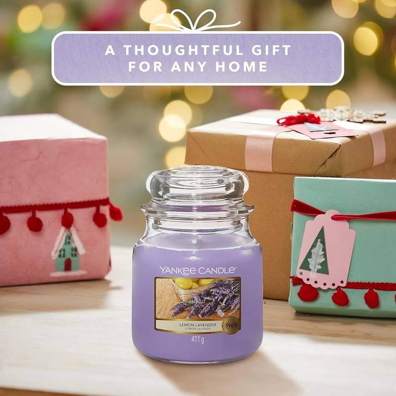 Yankee Candle Lemon Lavender Medium Jar Candle — photo 9 of 10